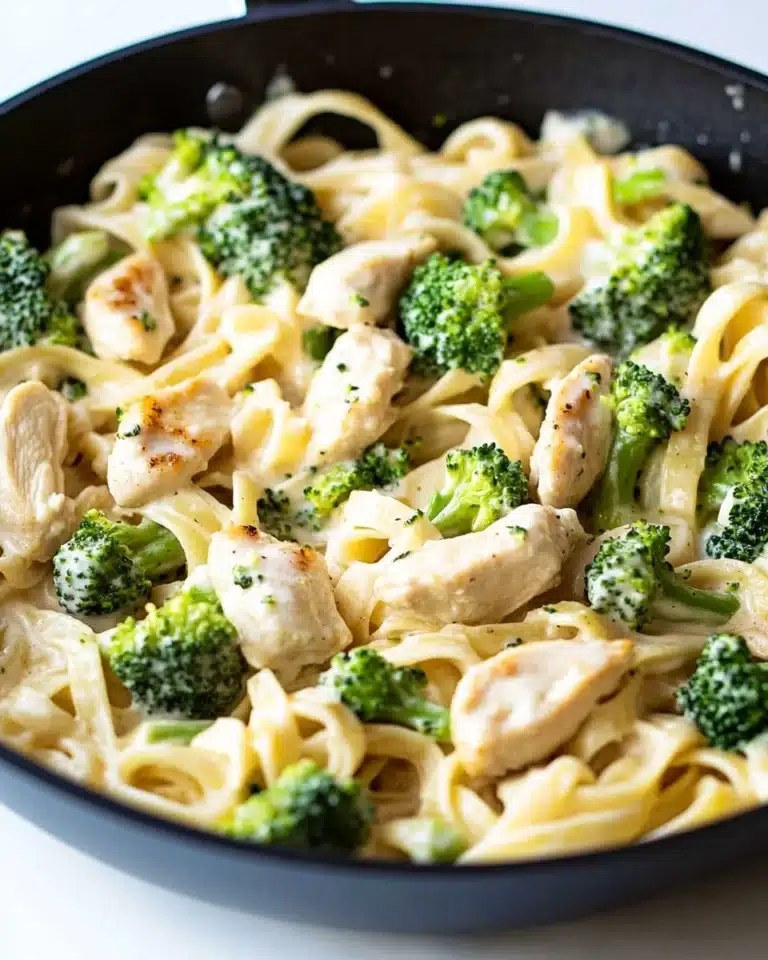 Quick & Easy Fettuccine Chicken Broccoli Alfredo Recipe