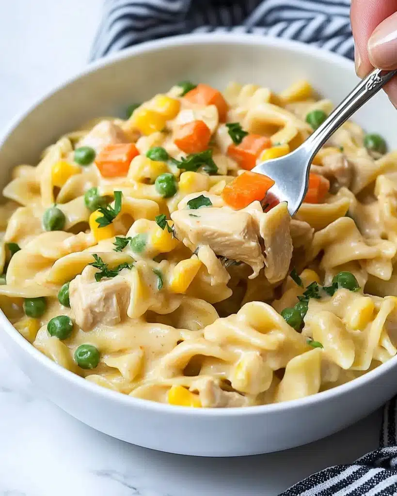 Instant Pot Cheesy Chicken, Noodles and Vegetables Recipe