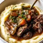 Korean BBQ Steak Rice Bowls with Spicy Cream Sauce Recipe