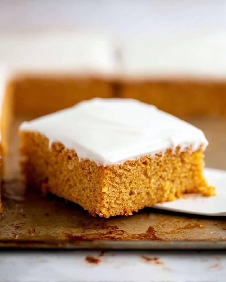 Pumpkin Bars with Cream Cheese Frosting Recipe