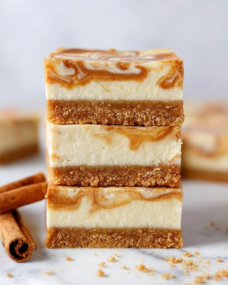Pumpkin Cheesecake Bars Recipe