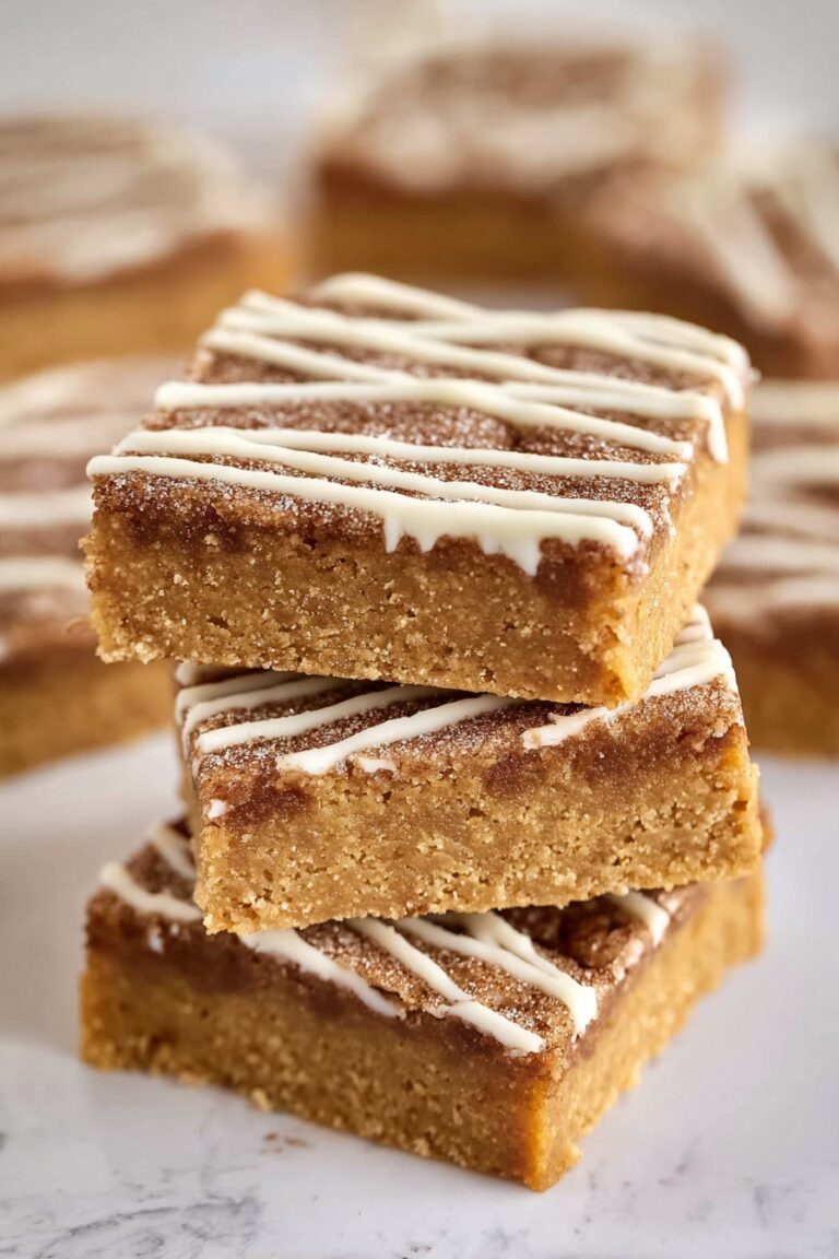 Cinnamon Sugar Blondies with Cinnamon Glaze Recipe